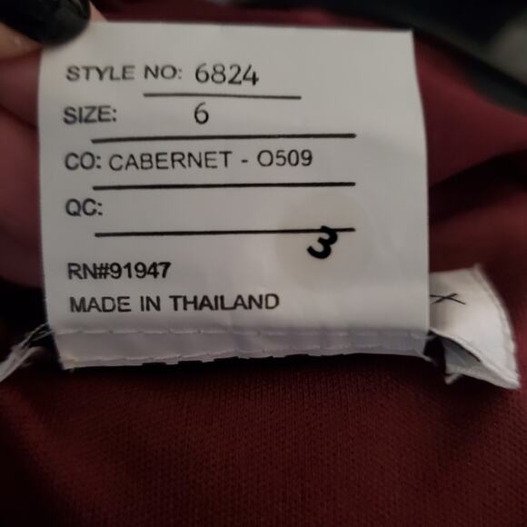 After Six 6824 Gown 6 Cabernet Red Pockets Bridesmaid Prom Event V-Neck Wedding - Picture 10 of 13